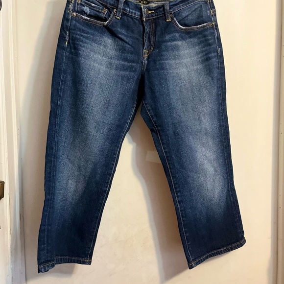 Lucky Brand Jeans Easy Rider Cropped Women Sz 8 Distressed Jeans - Picture 3 of 8